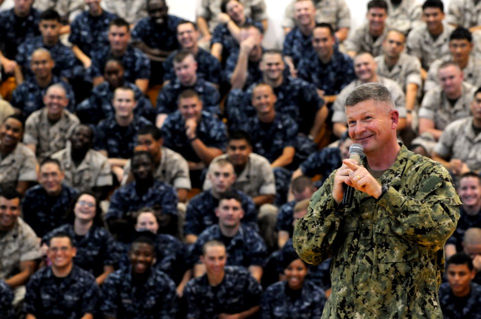 US Navy 100803-N-9818V-758 Master Chief Petty Officer of the Navy (MCPON) Rick West holds an all-hands call with Sailors and Marines during a visit to Marine Corps Base, Camp Lejeune
