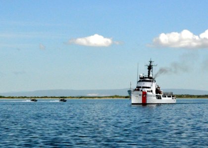 USCGC Valiant Pulls Into GTMO DVIDS291093