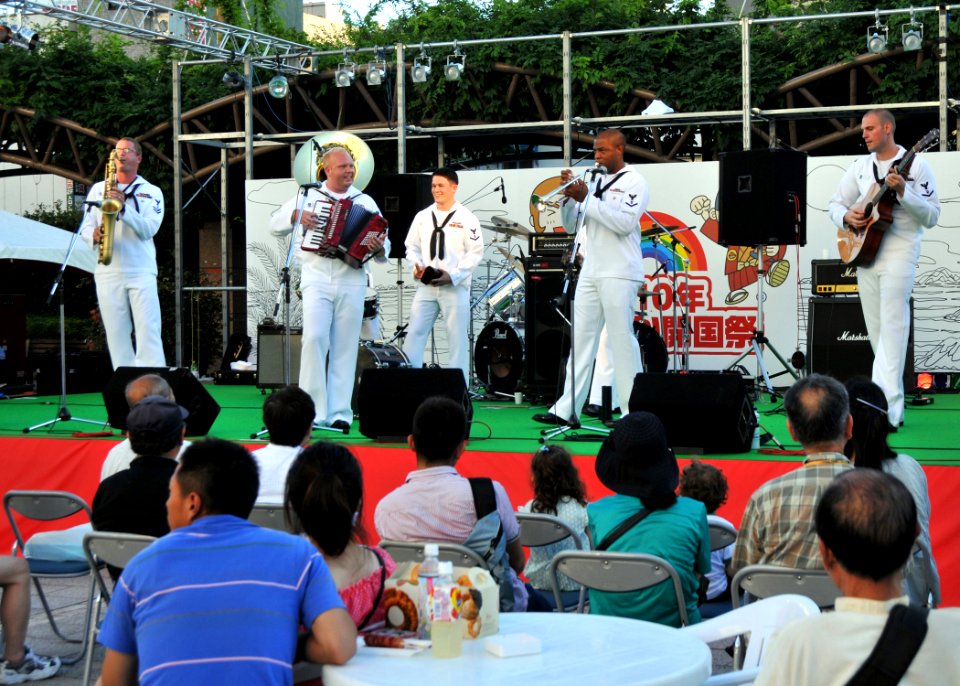 US Navy 100806-N-8113T-019 Musicians assigned to the U.S. 7th Fleet Band contemporary music ensemble, Orient Express, perform for Japanese fans