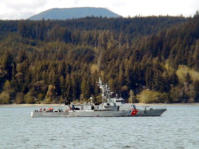 USCGC Zephyr (WPC-8) underway in Puget Sound on 13 April 2008