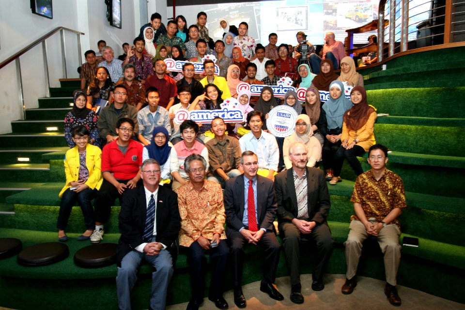 USAID’s Volcano Disaster Assistance Program (7941746136)