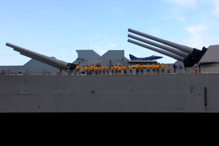 US Navy 100816-N-6676S-020 Chief petty officer (CPO) selectees from local commands tour the Battleship Wisconsin during the 10th annual CPO Heritage Days