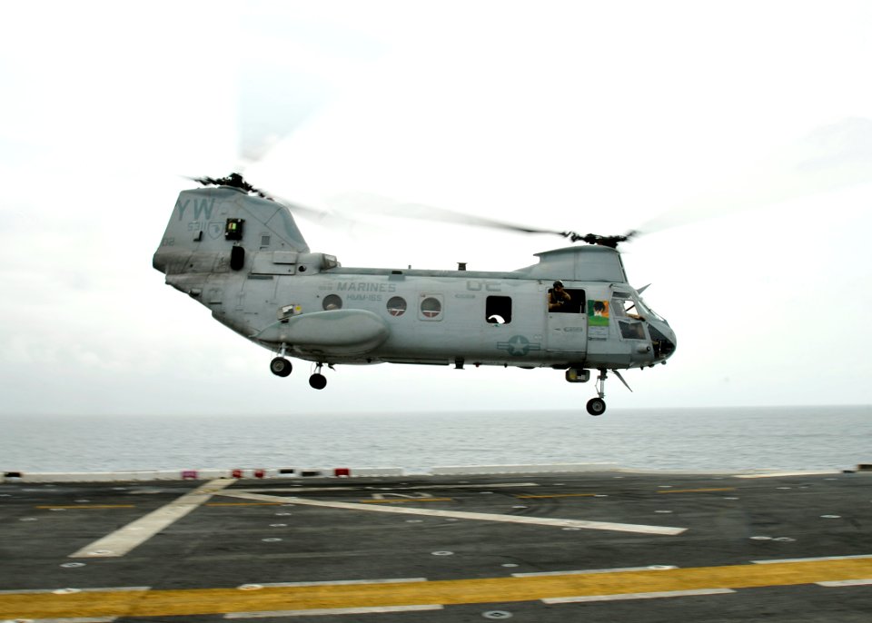 US Navy 100813-N-1226D-066 A CH-46 Sea Knight helicopter launches from USS Peleliu (LHA 5)