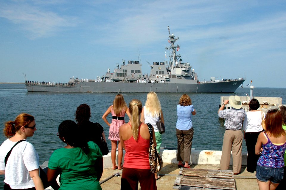US Navy 100817-N-5292M-047 Family and friends watch as SS Laboon (DDG 58) departs at Naval Station Norfolk