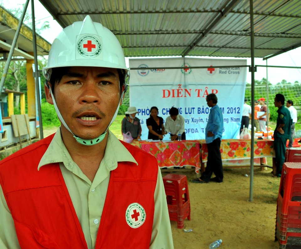 USAID, Red Cross Support Disaster Response Drill in Duy Hoa Commune, Quang Nam Province (8248434491)