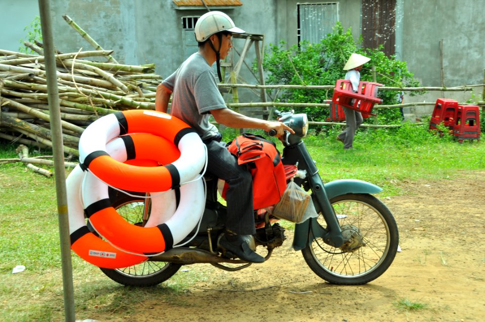 USAID, Red Cross Support Disaster Response Drill in Duy Hoa Commune, Quang Nam Province (8248427489)