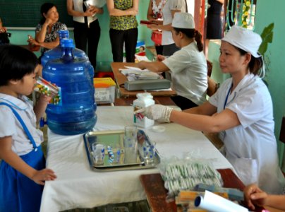 USAID supports deworming education and medication distribution in Bac Giang Province (8762365644)