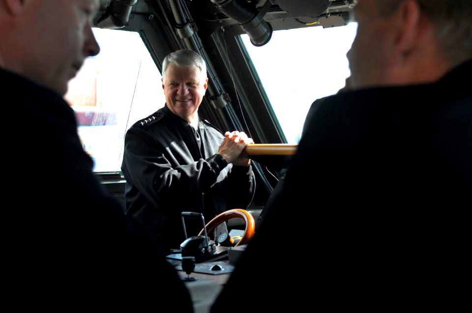 US Navy 100819-N-8273J-078 Chief of Naval Operations (CNO) Adm. Gary Roughead, middle, looks on as the Visby Corvette HSwMS NYKOPING gets underway