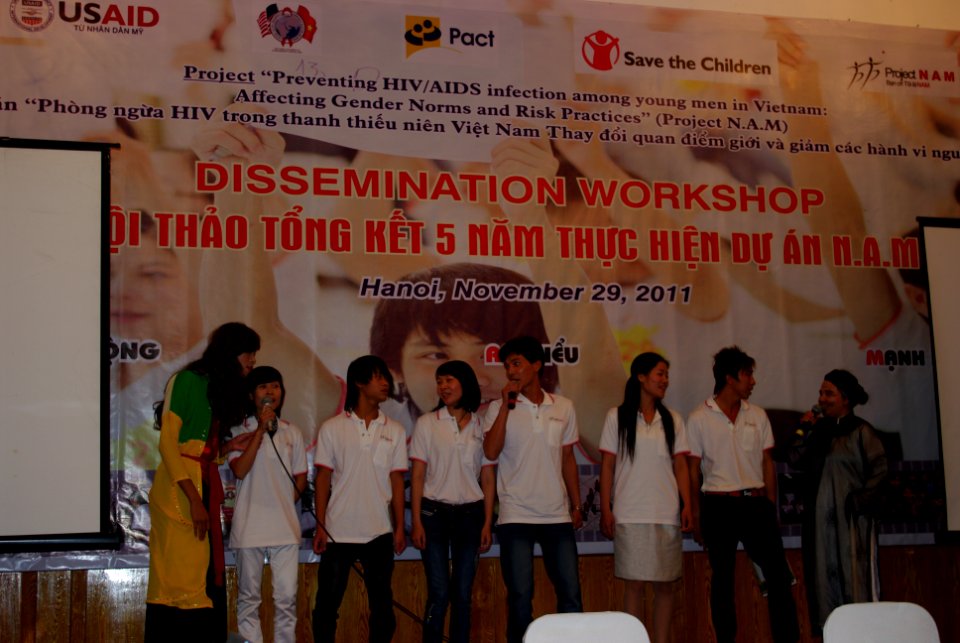 USAID Supports HIV Awareness among Street Youth and Young Men (6429596509)