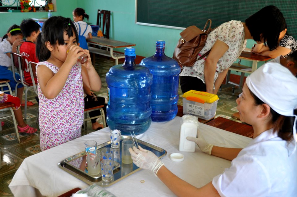 USAID supports deworming education and medication distribution in Bac Giang Province (8762280188)