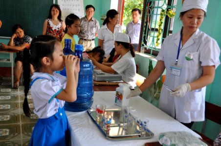 USAID supports deworming education and medication distribution in Bac Giang Province (8762295308)