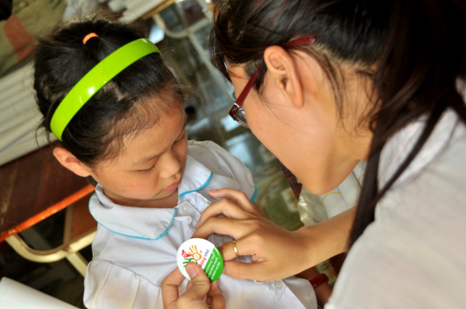 USAID supports deworming education and medication distribution in Bac Giang Province (8762261828)