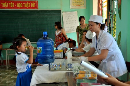 USAID supports deworming education and medication distribution in Bac Giang Province (8762349902)