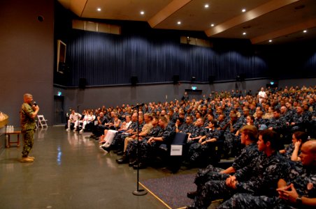 US Navy 100830-N-9818V-430 Master Chief Petty Officer of the Navy (MCPON) Rick West takes questions during an all-hands call with Vice Chief of Naval Operations (VCNO) Adm. Jonathan Greenert