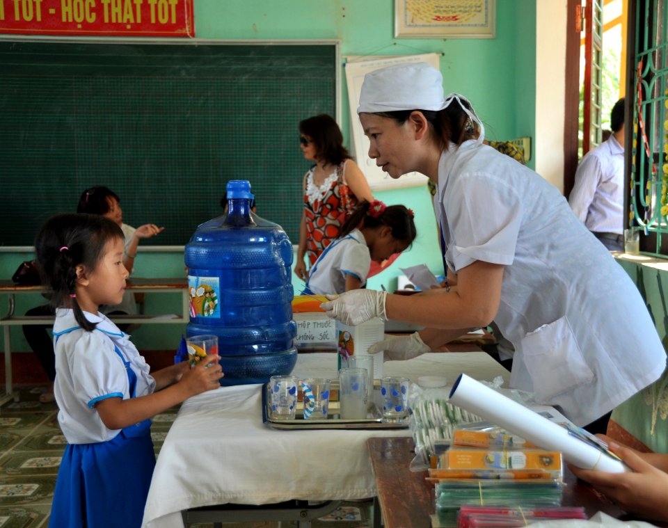 USAID supports deworming education and medication distribution in Bac Giang Province (8761228283)