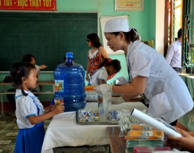 USAID supports deworming education and medication distribution in Bac Giang Province (8761228283)