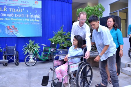 USAID Project Supports Rehabilitation Department for Children and Wheelchair Distribution in Danang (9302457197)