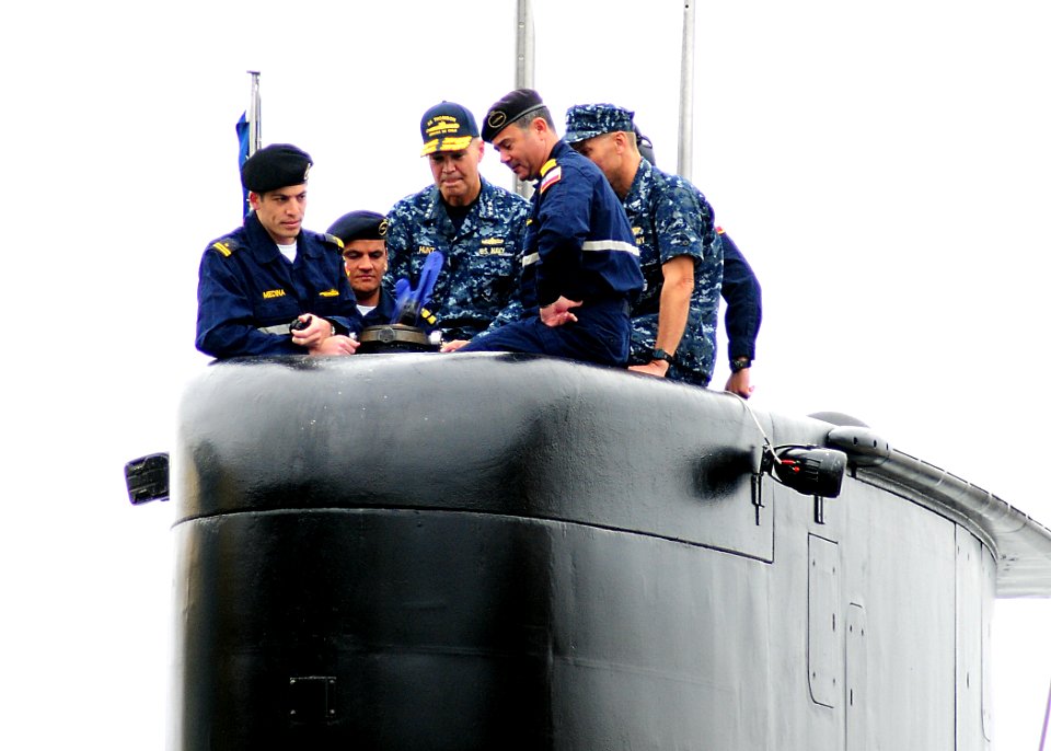 US Navy 100908-N-3570S-022 Vice Adm. Richard W. Hunt gets underway with the Chilean navy diesel electric submarine CS Thomson (SS 20) to participat