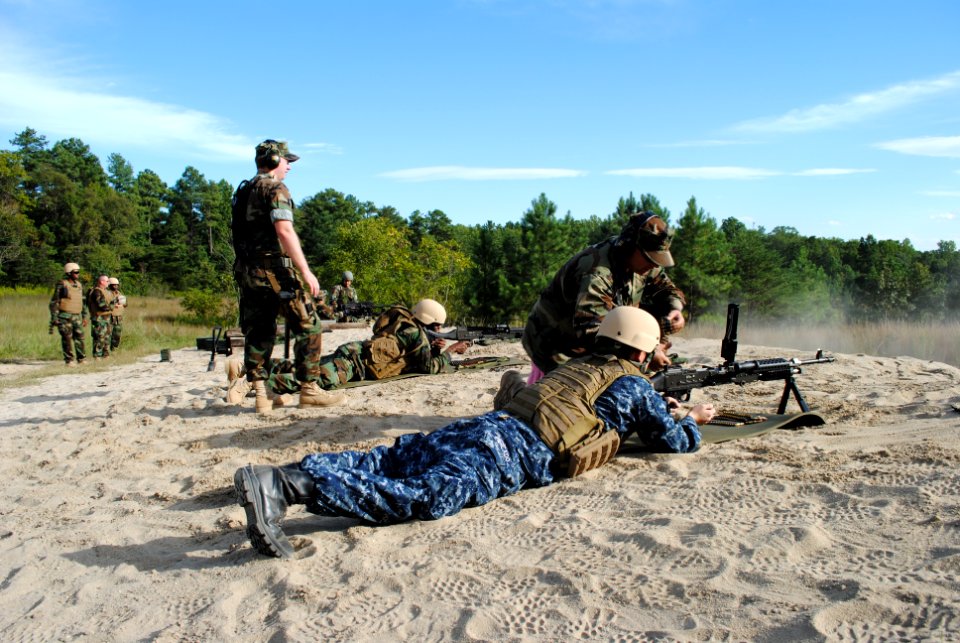 US Navy 100914-N-1580K-092 Range Safety Officers from Maritime Expeditionary Security Squadron (MSRON) 12, provide oversight and instruction to a M