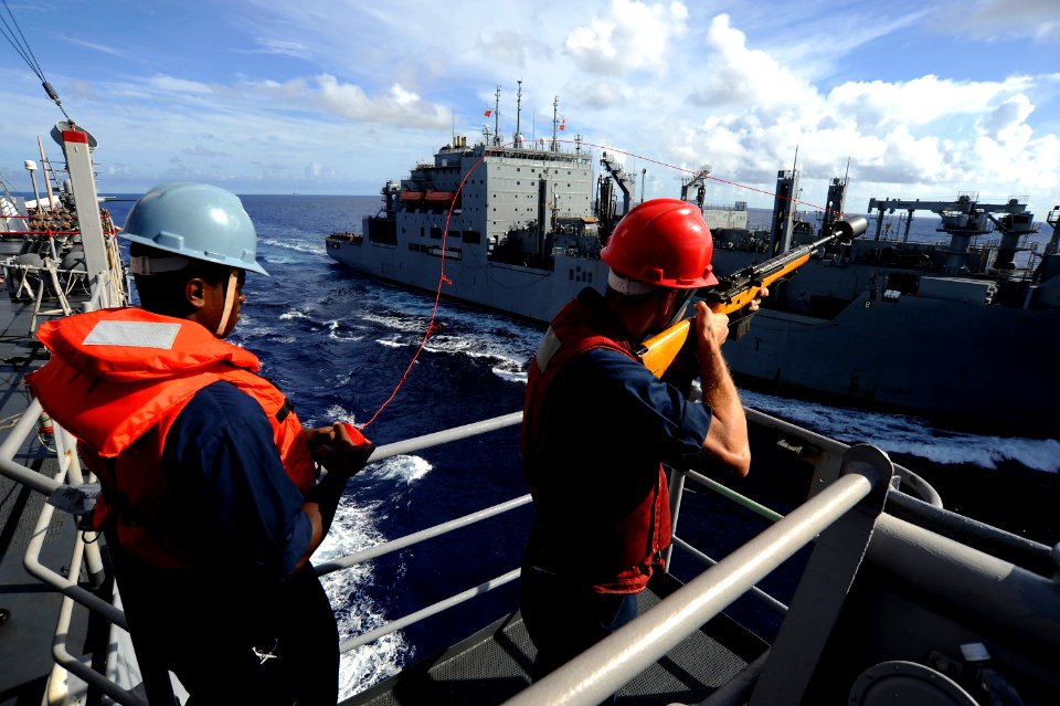 US Navy 100916-N-8335D-023 USS Harpers Ferry conducts an underway replenishment