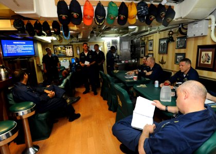 US Navy 100914-N-3705H-167 Chief selectees present training for chiefs aboard USS Winston S. Churchill
