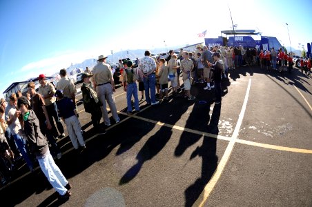 US Navy 100918-N-3271W-120 Boy scouts and scout leaders line up to ride the Navy's F-A-18 flight simulator at state-wide Boy Scout Jamboree 2010