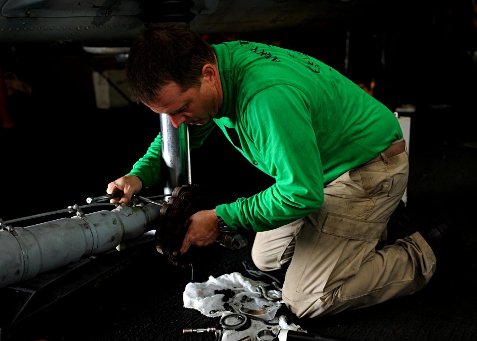 US Navy 101021-N-6427M-024 Chief Aviation Structural Mechanic Jeff Piechocki, from Jacksonville, Fla. assigned to Helicopter Anti-submarine Squadro