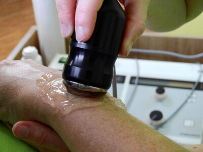 Electro-therapy hand joint