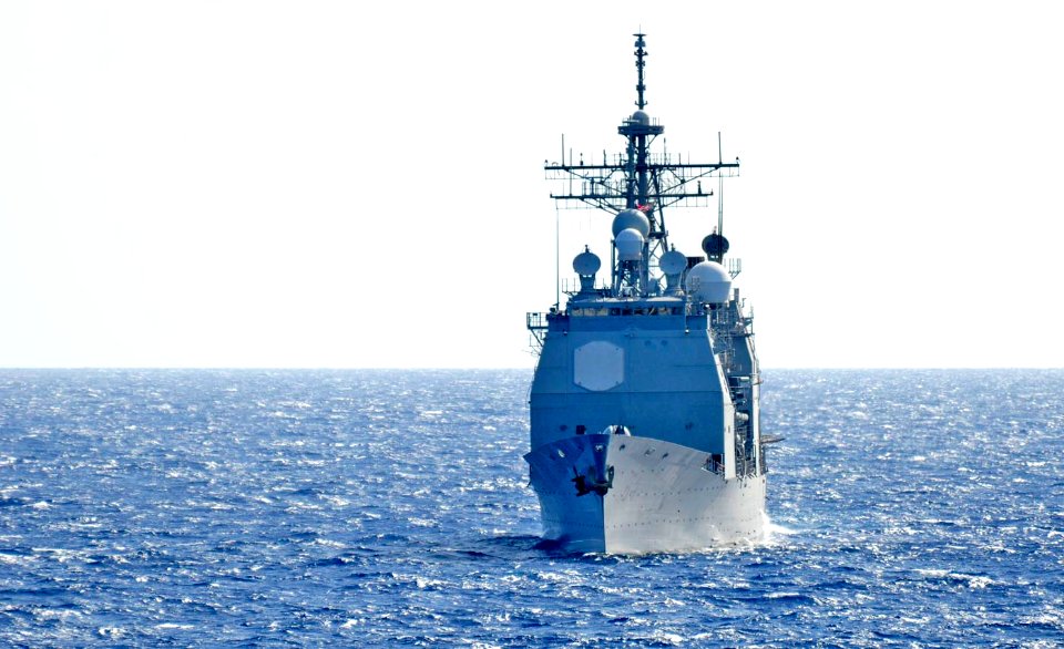 US Navy 101025-N-8913A-070 The guided-missile cruiser USS Gettysburg (CG 64) transits the Atlantic Ocean. Gettysburg is part of the George H.W. Bus