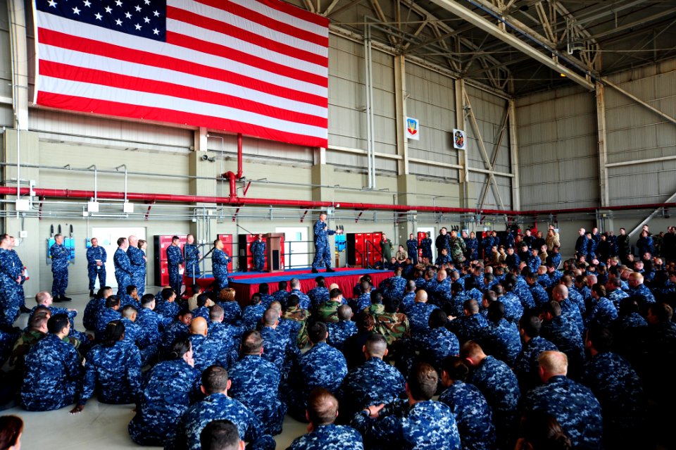 US Navy 101026-N-7526R-120 Master Chief Petty Officer of the Navy (MCPON) Rick D. West addresses nearly 300 Sailors during an all-hands call at Nav