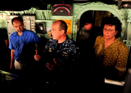US Navy 101030-N-1531D-098 Capt. Thomas Chassee, commanding officer of the multi-purpose amphibious assault ship USS Iwo Jima (LHD 7), talks about