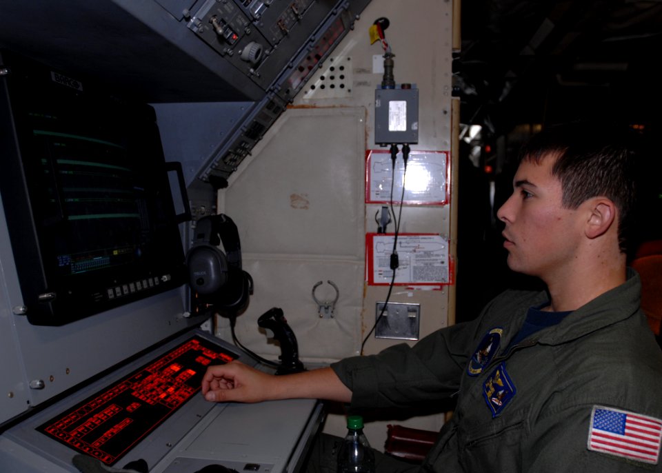 US Navy 101028-N-8623S-024 Naval Air Crewman (Operational Level) 2nd Class Roberto Hernandez, assigned to Patrol Squadron (VP) 9