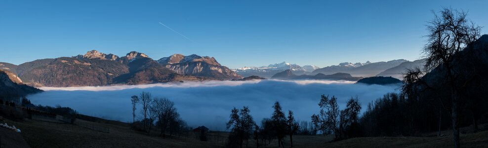 Mont blanc sea-of-clouds panorama