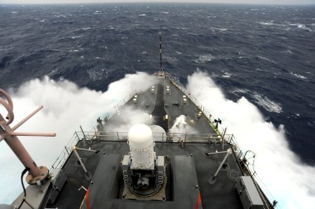 US Navy 101109-N-8335D-058 The amphibious dock landing ship USS Harpers Ferry (LSD 49) transits the Philippine Sea