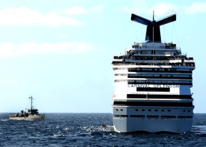 US Navy 101109-N-1004S-148 Mexican navy vessel P110 holds position off the port bow of the cruise ship Carnival Splendor