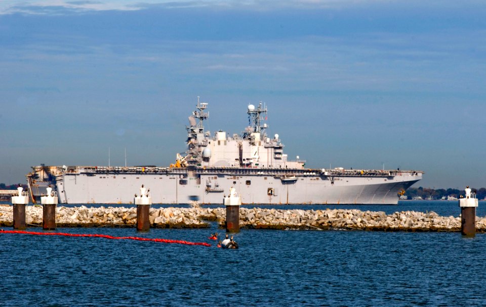 US Navy 101116-N-3852A-300 The amphibious assault ship USS Nassau (LHA 4) transits Chesapeake Bay for a scheduled underway period