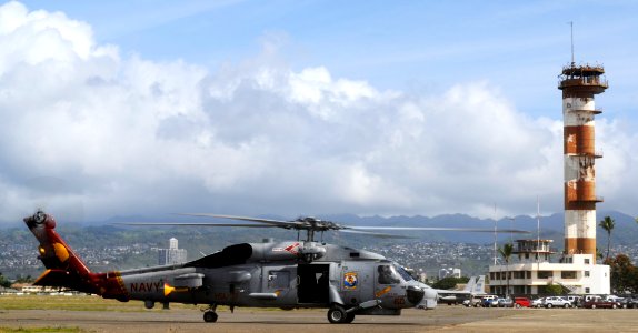 US Navy 101116-N-7498L-053 Cmdr. Brian Gebo, the commanding officer of the Easy Riders of Helicopter Anti-submarine Squadron Light (HSL) 37, and Lt