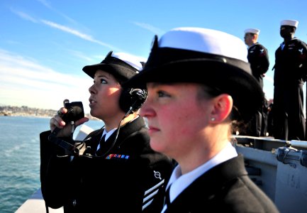 US Navy 101130-N-2953W-251 Operations Specialist Seamen Katelyn Staley and Jamie Krogman stand a lookout watch as the aircraft carrier USS Carl Vin