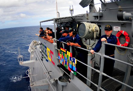 USS Bunker Hill Southern Seas 2010 operations 100304-N-RI884-231