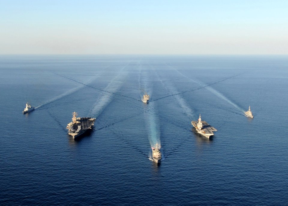 US Navy 101210-N-1261P-041 A formation of U.S. and French navy ships is underway in the Arabian Gulf