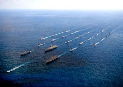 US Navy 101210-N-6720T-107 SS George Washington (CVN 73) Carrier Strike Group and Japan Maritime Self-Defense Force (JMSDF) ships underway in forma