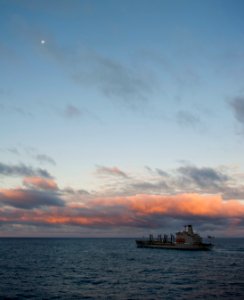 US Navy 101224-N-7981E-032 The Military Sealift Command fleet replenishment oiler USNS Henry J. Kaiser (T-AO 187) is underway at dawn