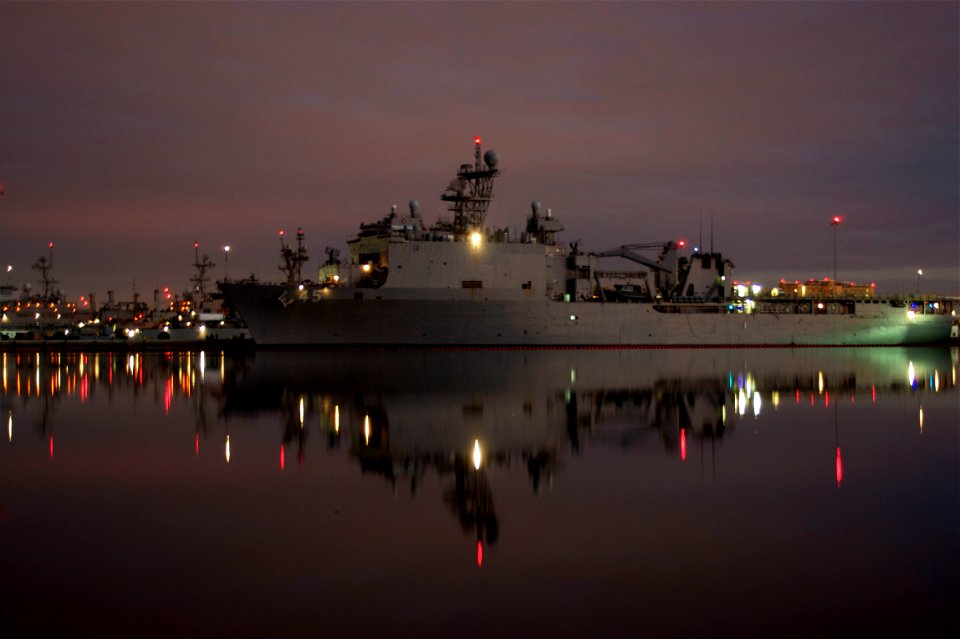 US Navy 110215-N-ZC343-013 The Whidbey Island-class amphibious dock landing ship USS Comstock (LSD 45) is moored at Naval Base San Diego