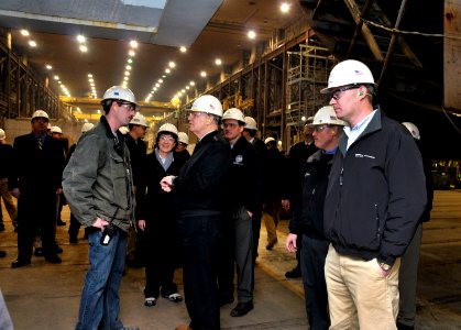 US Navy 110223-N-ZB612-069 Chief of Naval Operations (CNO) Adm. Gary Roughead speaks with Bath Iron Works employees working on Navy projects