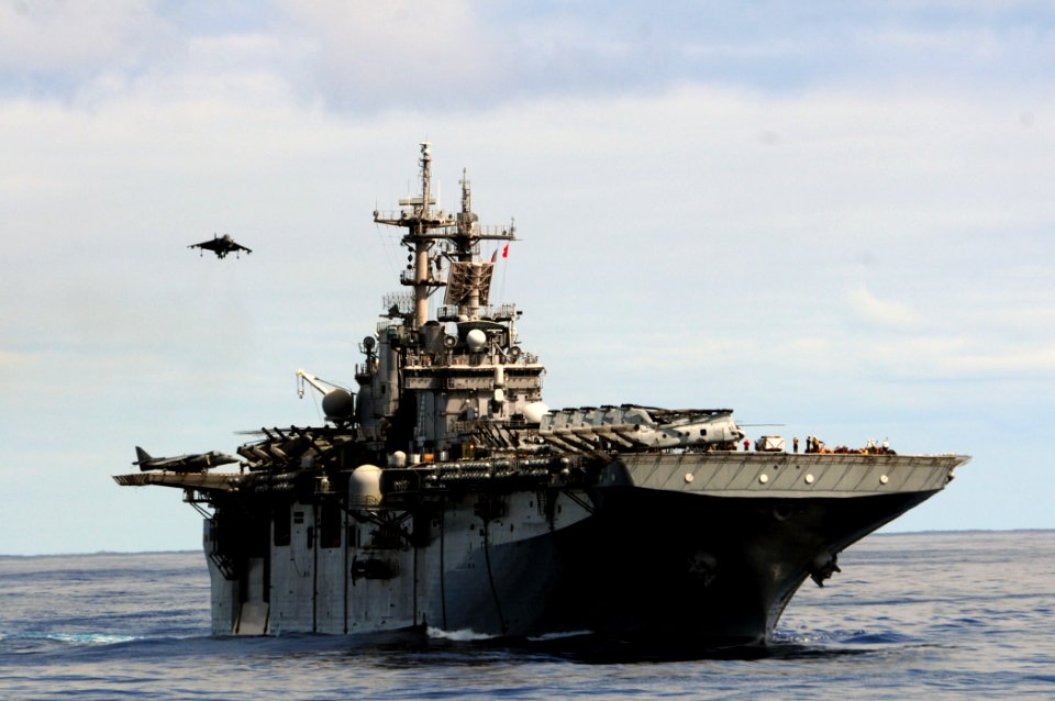US Navy 110224-N-RC734-090 An AV-8B Harrier lands aboard USS Boxer (LHD 4)