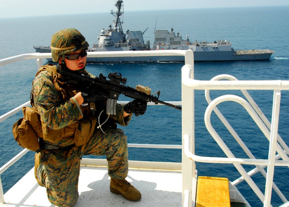 US Navy 110217-N-8607R-085 A Marine assigned to the Force Reconnaissance Platoon of the 31st Marine Expeditionary Unit (31st MEU)