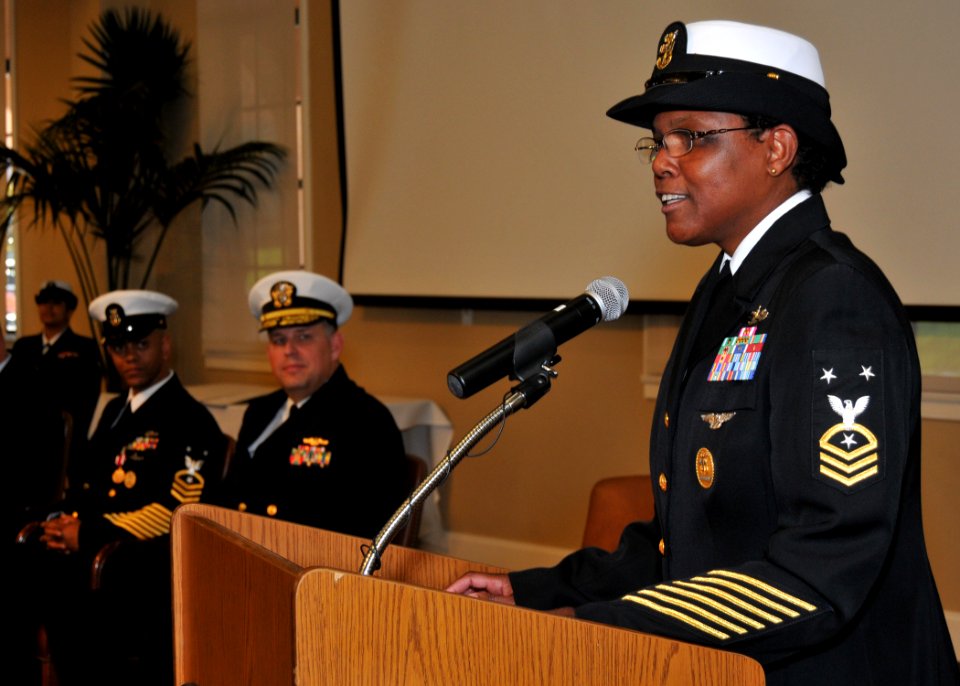 US Navy 110225-N-UN340-016 Master Chief Octavia Harris, incoming Space and Naval Warfare Systems Command command master chief, addresses the audien