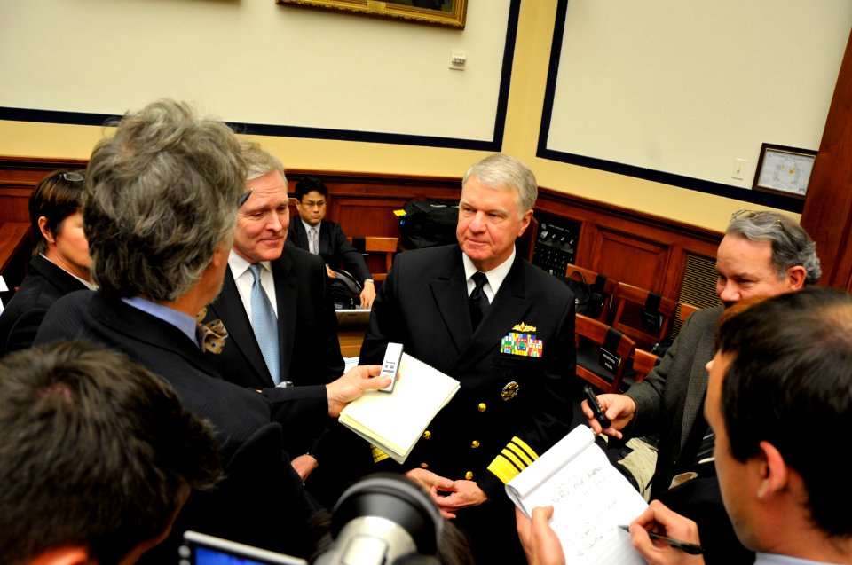 US Navy 110301-N-ZB612-071 Chief of Naval Operations (CNO) Adm. Gary Roughead, middle, and Secretary of the Navy (SECNAV) the Honorable Ray Mabu