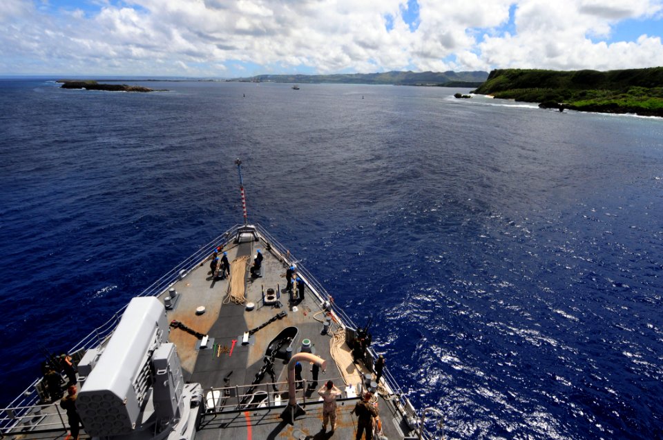 US Navy 110312-N-RC734-080 The amphibious dock landing ship USS Comstock (LSD 45) approaches Apra Harbor, Guam for a port visit to Naval Base Guam