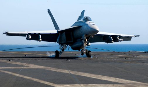 US Navy 110314-N-7488A-161 An F-A-18E Super Hornet assigned to Strike Fighter Squadron (VFA) 81 makes an arrested recovery aboard the Nimitz-class